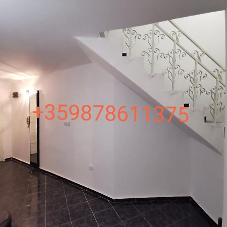 Maisonette In The Center Of Varna Two Bedrooms Free Parking 외부 사진